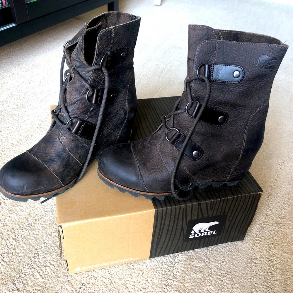 Sorel Joan of Arctic Mid Wedge Boot